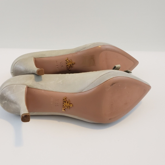 Prada Heels - Picture 4 of 13